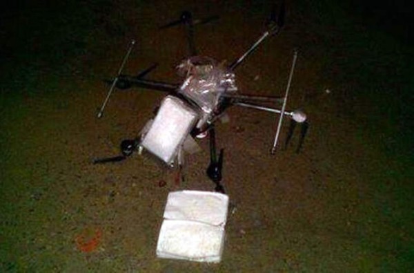 Dron cargado con droga cae cerca de frontera mexicana con EUA