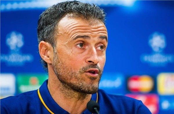 Luis Enrique: 'Chicharito tiene gol y calidad técnica'