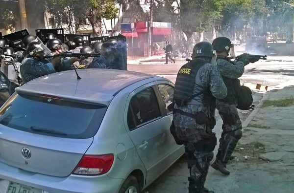 Protestan en Sao Paulo y Río de Janeiro en el día inaugural del Mundial