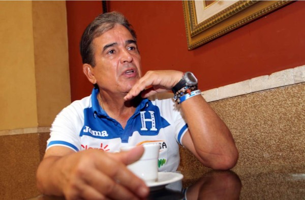 Jorge Luis Pinto: 'A Costa Rica le vamos a jugar con más ganas que nunca”