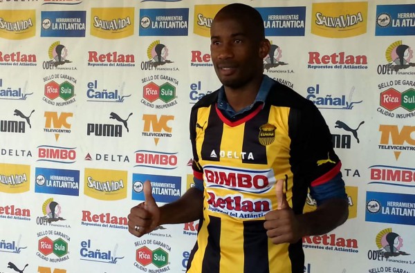 Allan Lalín deja de entrenar con Marathón y ficha por Real España