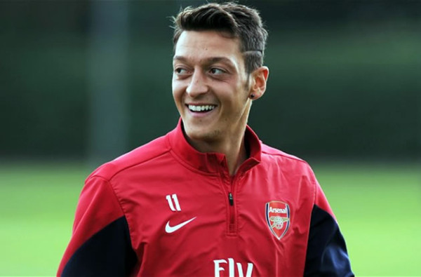 Los Özil contra Real Madrid