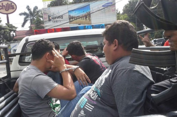 Capturan a cuatro supuestos asaltantes en San Pedro Sula