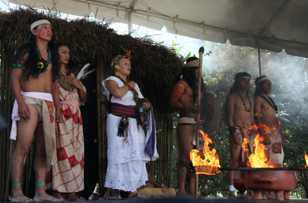 Los mayas se destruyeron solos, dicen investigadores