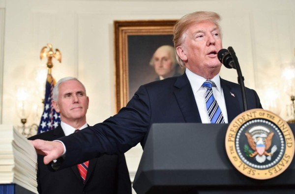 Trump firma ley de presupuesto que evita un cierre del gobierno
