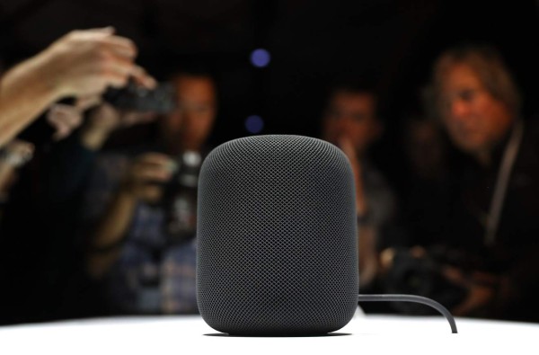 Apple lanza su 'HomePod', su altavoz inteligente