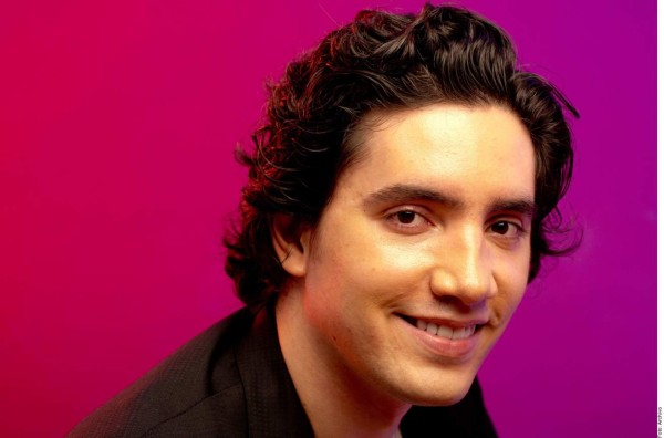 Alex Fernández, hijo del 'Potrillo', pospone su boda