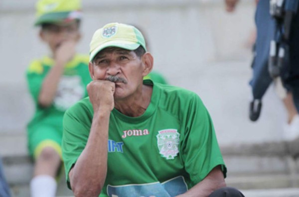 Muere Quique Grey Fúnez, primer goleador de Liga Nacional y DT campeón con Olimpia