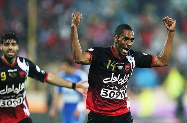 VIDEO: Jerry Bengtson da empate a su equipo en el último minuto