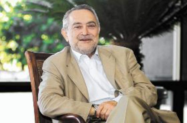 'En una noche parisina la princesa me dio el sí”