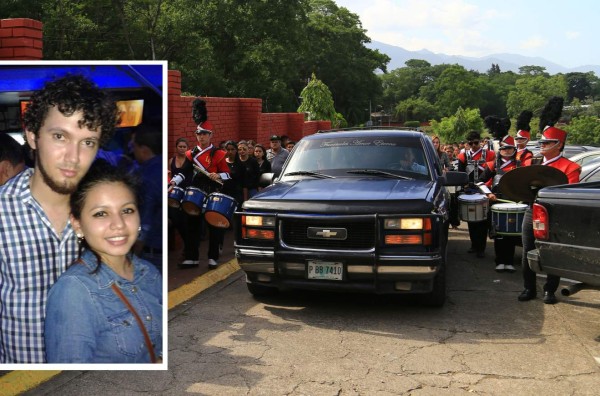 Se fue el colocho al ritmo de su tarola