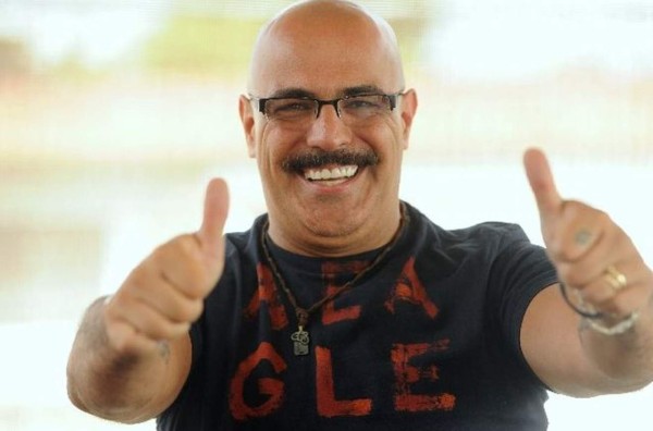 Juan Carlos Casasola invita a los sampedranos a asistir a la 'Guerra de Chistes'