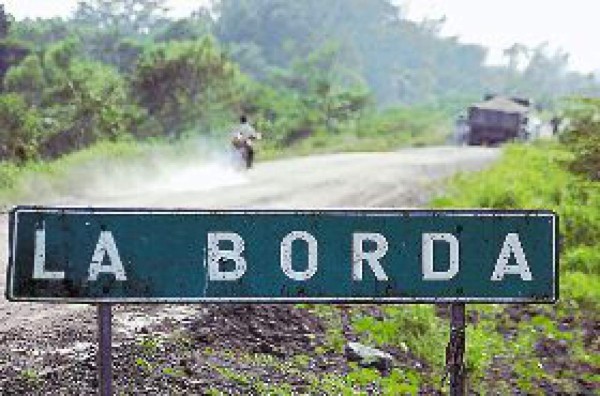 Otra vez se derrumba el bordo en Urraco