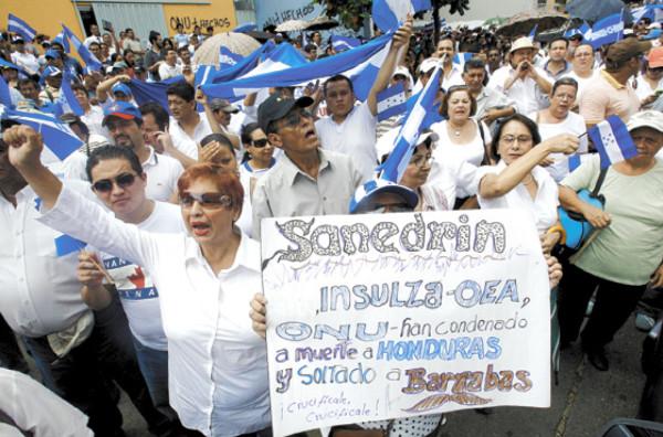 'No a la injerencia; queremos elecciones”