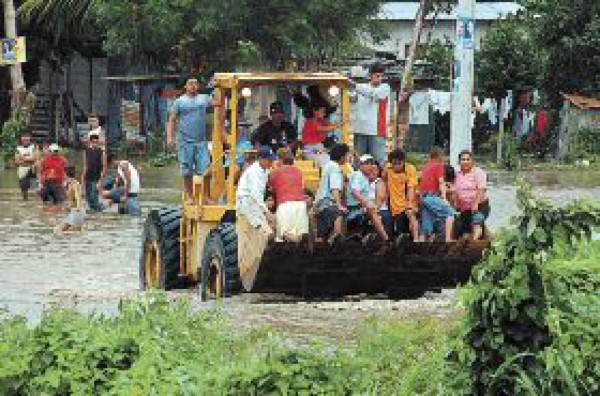 Crean estrategias de prevención para enfrentar las lluvias