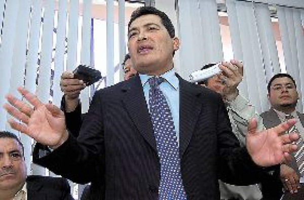 Briceño dijo que se va porque no quiere mentirle a la gente pobre