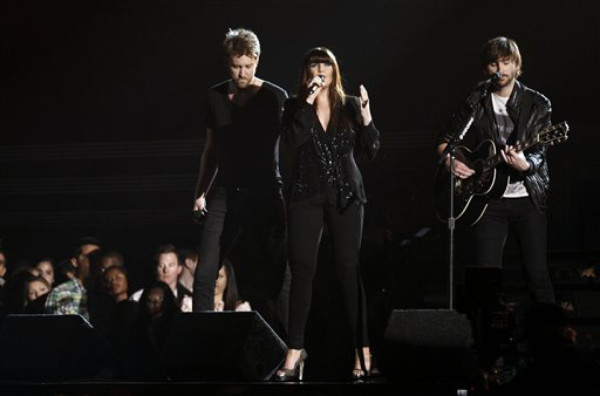 Lady Antebellum triunfa con 5 premios Grammy