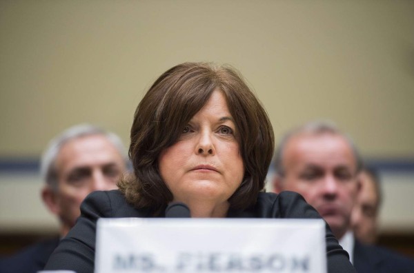 Renuncia directora del Servicio Secreto por fallas en seguridad