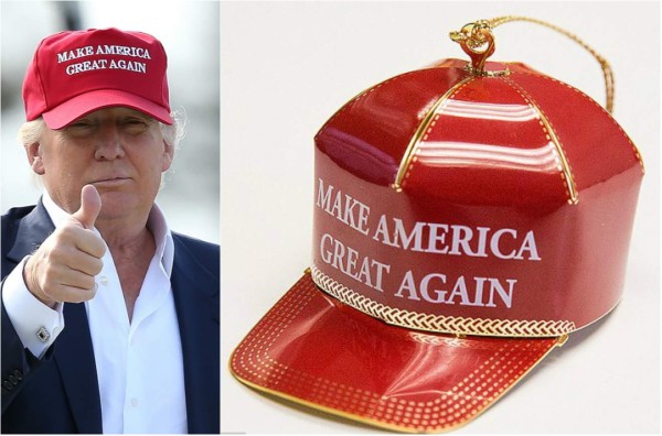 Trump vende adornos para decorar el árbol navideño