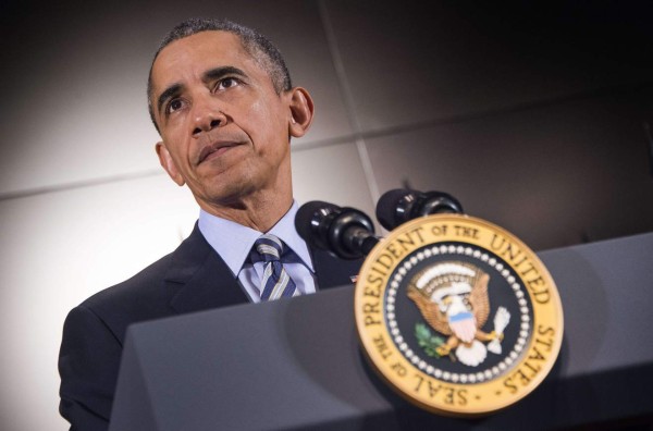 Obama promete actuar para controlar las armas de fuego en 2016