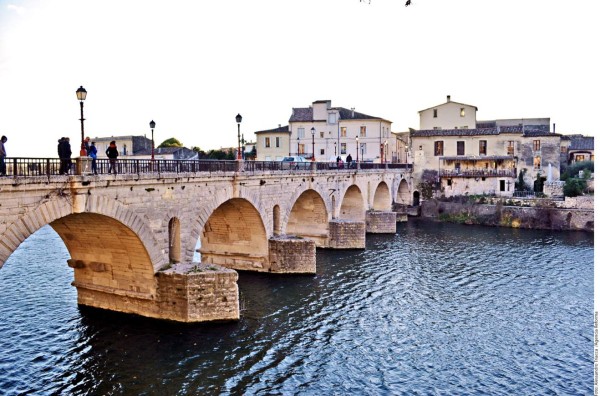 Sommières, la aldea sobre el puente