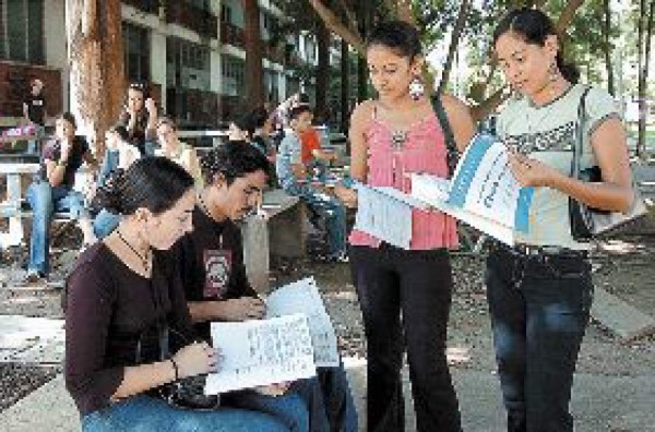 UTH y Unah-Vs, preferidas
