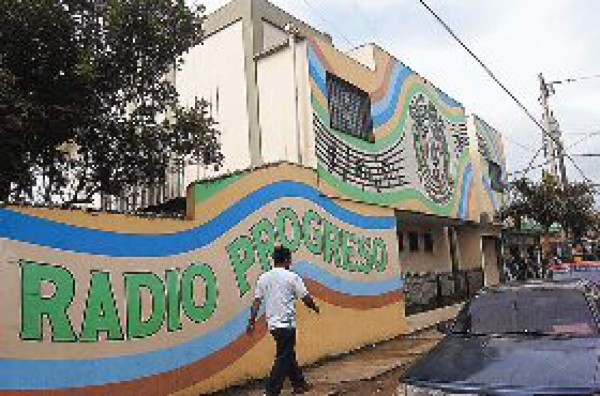 50 años sirviendo al pueblo