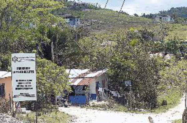 Sector López Arellano, 35 años en el abandono