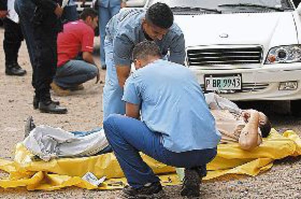 Matan a empresario frente a su negocio