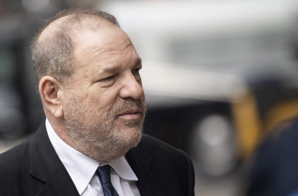 Harvey Weinstein en busca de nuevos abogados al acercarse su juicio