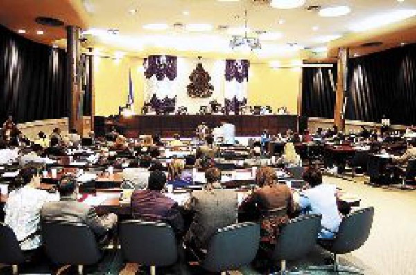 Desaparece Cohdefor acuerda el Congreso