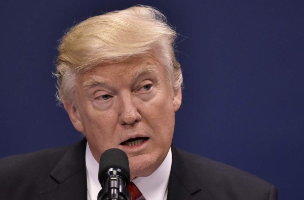 Trump dice que Estados Unidos necesita 'fronteras fuertes'