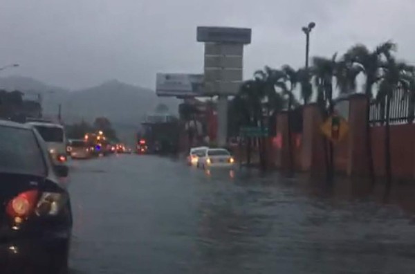 Huracán ETA: Inundaciones afectan a San Pedro Sula y Choloma