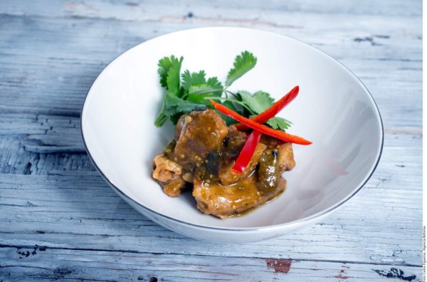 Chicharrón en salsa verde