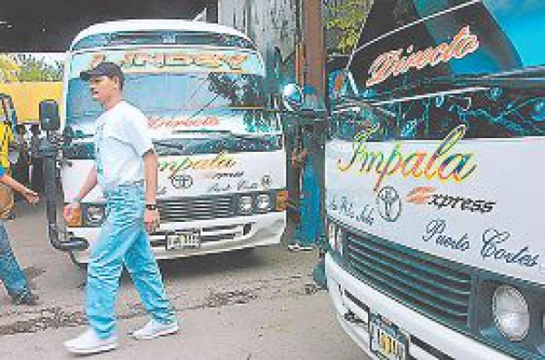 En un 'mall' convertirían nueva terminal de buses