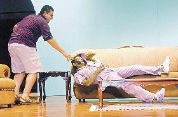 'Mi mujer es el plomero”