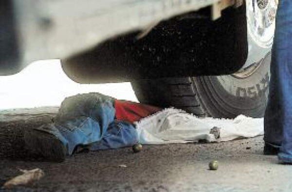 Niño de 6 años muere atropellado por bus