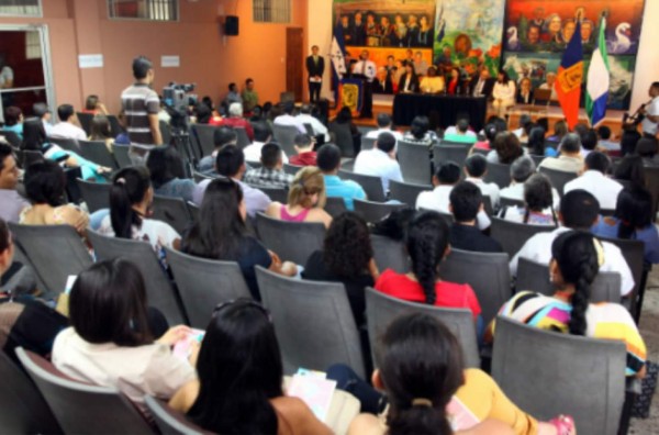 Homenaje a García Márquez en la Pedagógica de San Pedro Sula