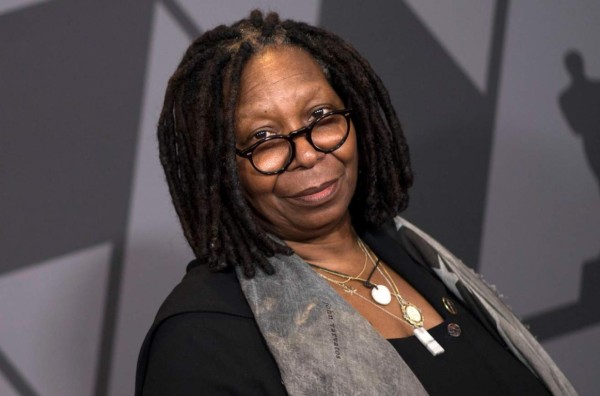 Whoopi Goldberg 'casi muere' por culpa de una neumonía