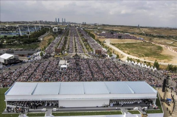 Opus Dei muestra su fuerza en la beatificación de Álvaro del Portillo