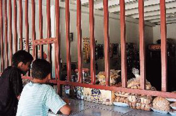 Juzgado ordena a Policía tener más logística