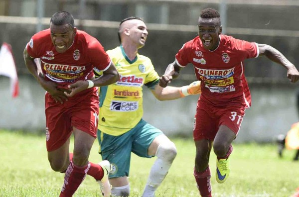 Real Sociedad respira al vencer a Juticalpa