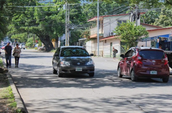 Asaltos están a la orden del día en la colonia Prado Alto de SPS