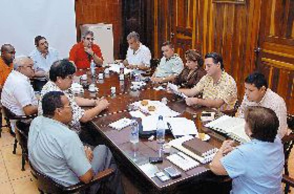 Fiscalía investigará pago de 9 millones