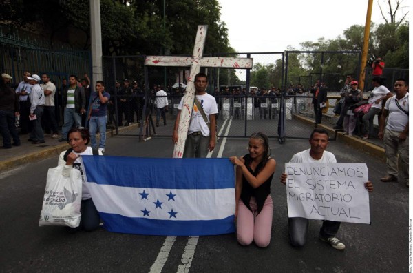 Hondureños en viacrucis de migrantes llegan a Ciudad de México