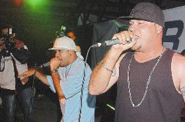 A bailar al ritmo del merengue y el reggaetón