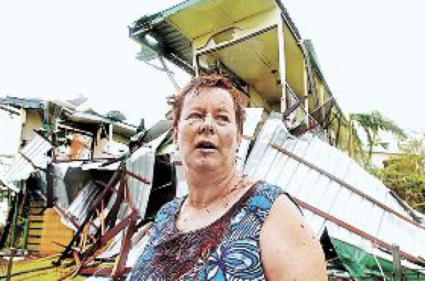 El ciclón más feroz en 30 años azota Australia