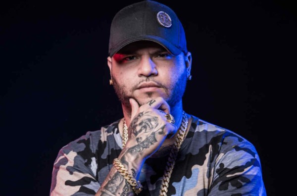 Farruko es criticado por su canción vulgar y sexual  