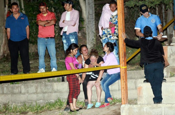 Policías cancelados serán monitoreados, asegura el Presidente