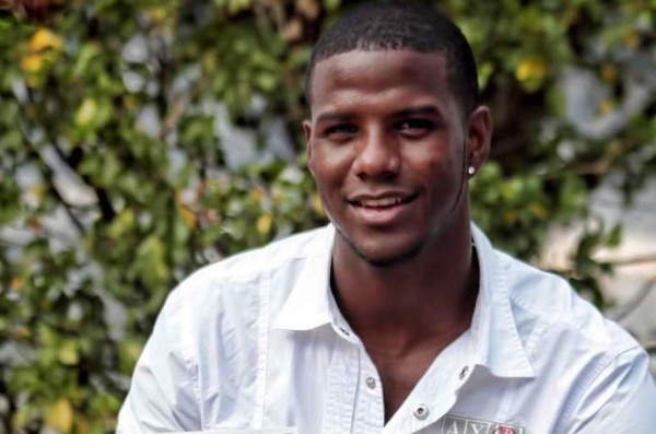 Wigan y Tenerife le rinden homenaje a Juan Carlos García